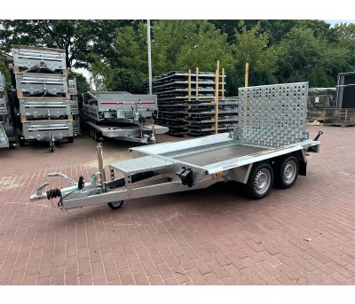 Remorca noua marca Martz Bau 260remorca-noua-marca-martz-bau-260-3684.jpg