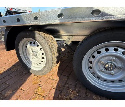 Platforma / trailer auto marca Martz GT Unideck Plus L450 pod aluplatforma-trailer-auto-marca-martz-gt-unideck-plus-l450-pod-alu-3979.jpg 	Platforma / trailer auto marca Martz GT Unideck Plus L450 pod aluplatforma-trailer-auto-marca-martz-gt-unideck-plus-l450-pod-alu-3979.jpg