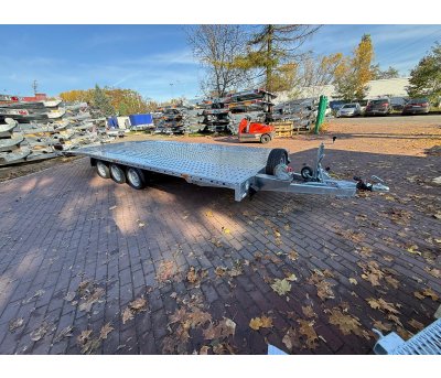 Platforma / trailer auto marca Martz GT Unideck Plus L600 pod aluplatforma-trailer-auto-marca-martz-gt-unideck-plus-l600-pod-alu-3994.jpg